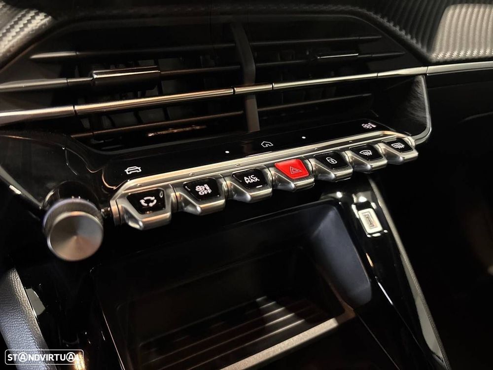 Peugeot 2008 1.2 PureTech Style - 18