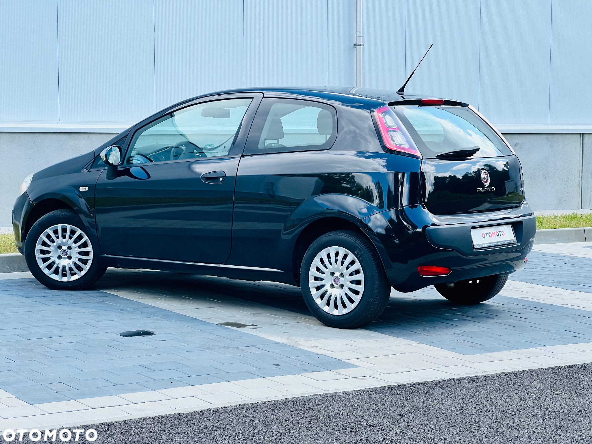 Fiat Punto Evo 1.4 8V Active - 11