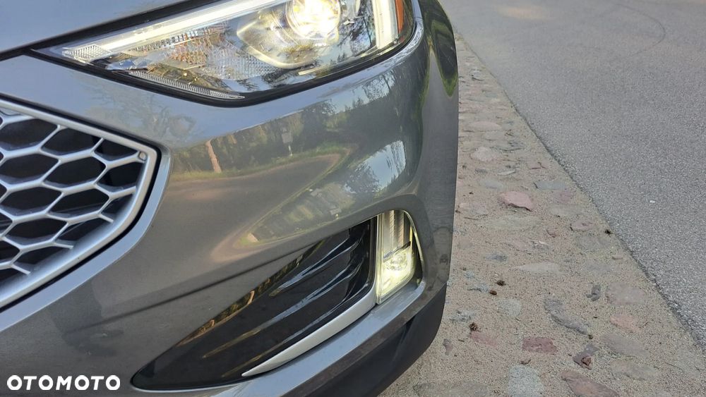Ford Edge - 16