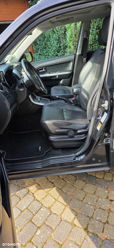 Suzuki Grand Vitara 3.2 V6 Elegance - 18