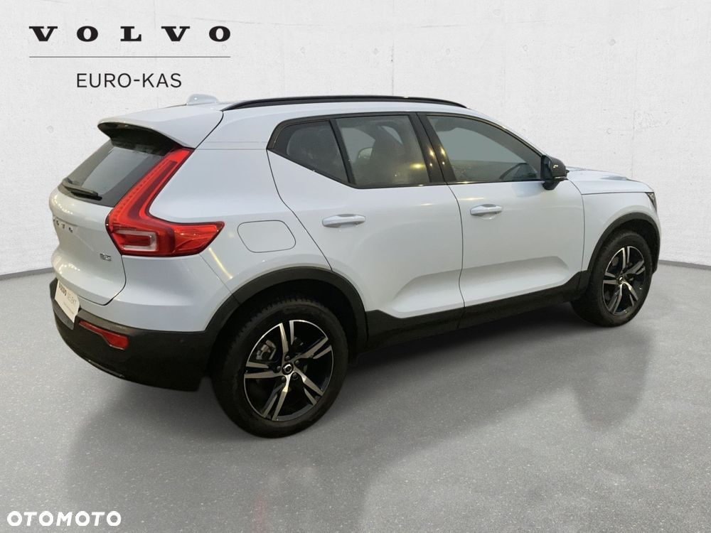 Volvo XC 40 - 6