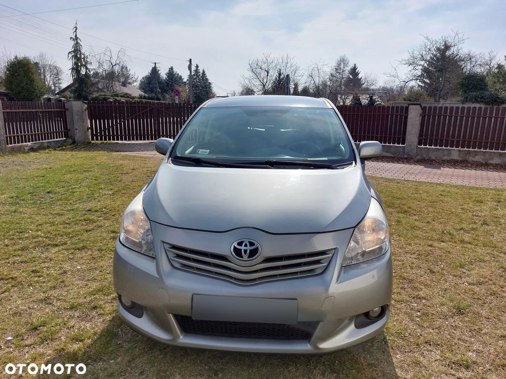 Toyota Verso 2.0 D-4D Sol - 3