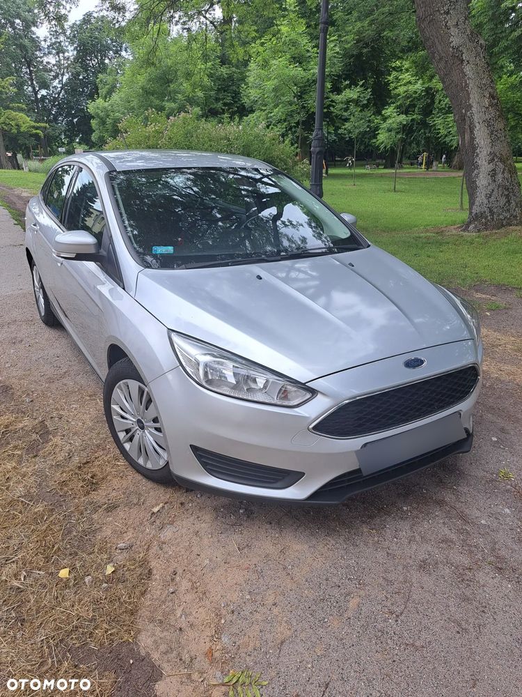 Ford Focus 1.6 Titanium - 1