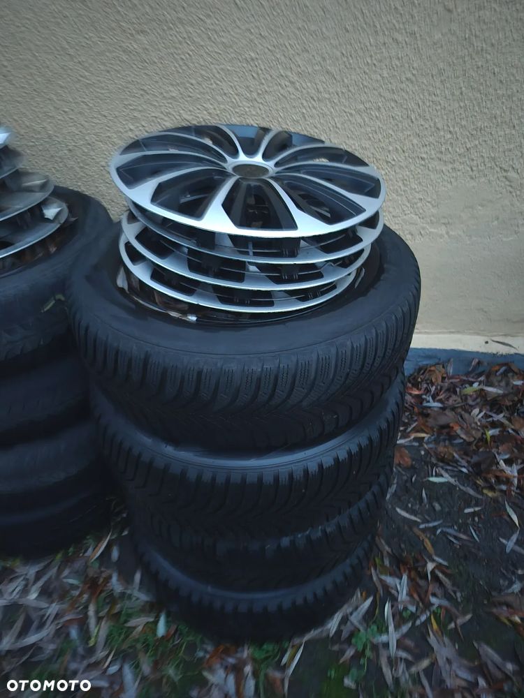 Volkswagen Golf 1.6 Edition - 29