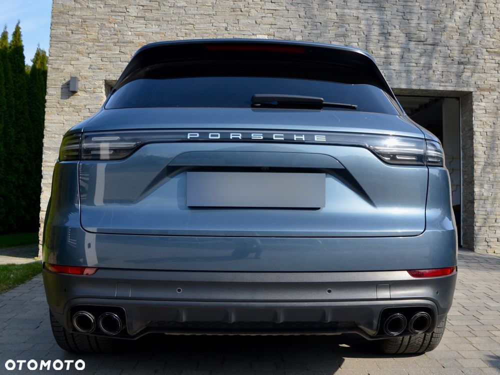 Porsche Cayenne Standard - 9