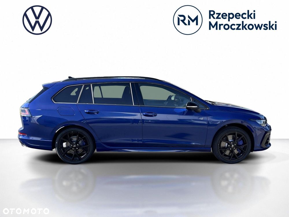 Volkswagen Golf - 6