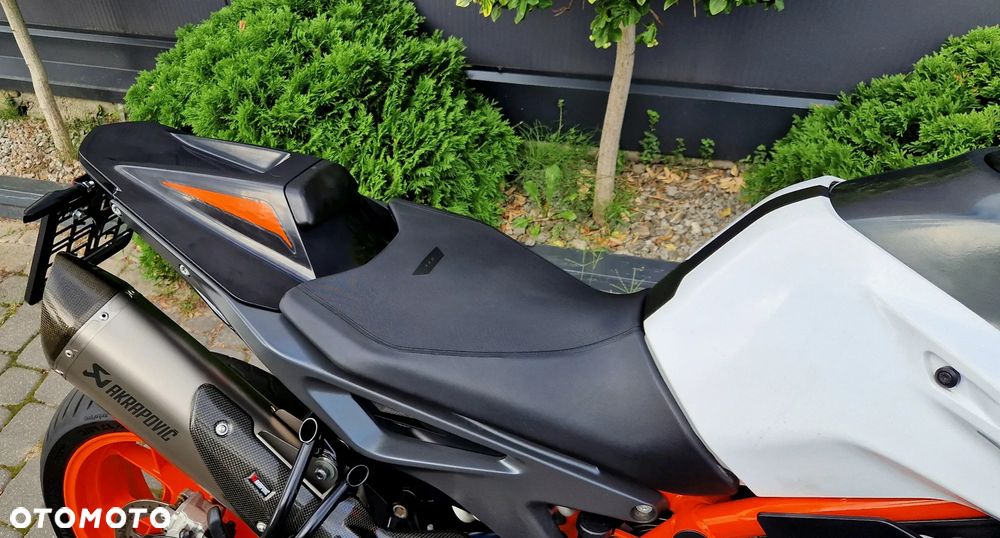 KTM DUKE 890 - 20
