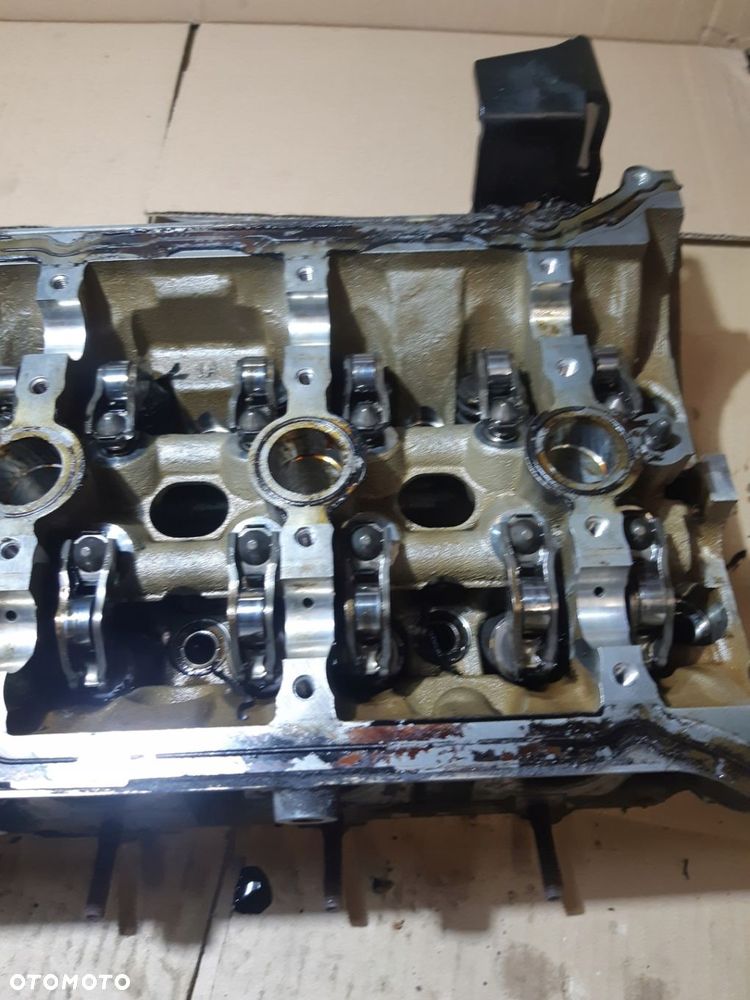 AUDI A4 B8 A5 8T 1.8 TFSI GŁOWICA SILNIKA 06H103373J - 4