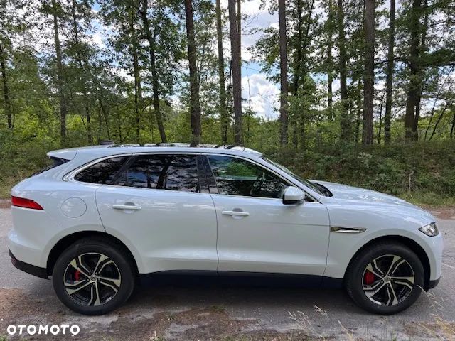 Jaguar F-Pace 2.0 i4P AWD Prestige - 2