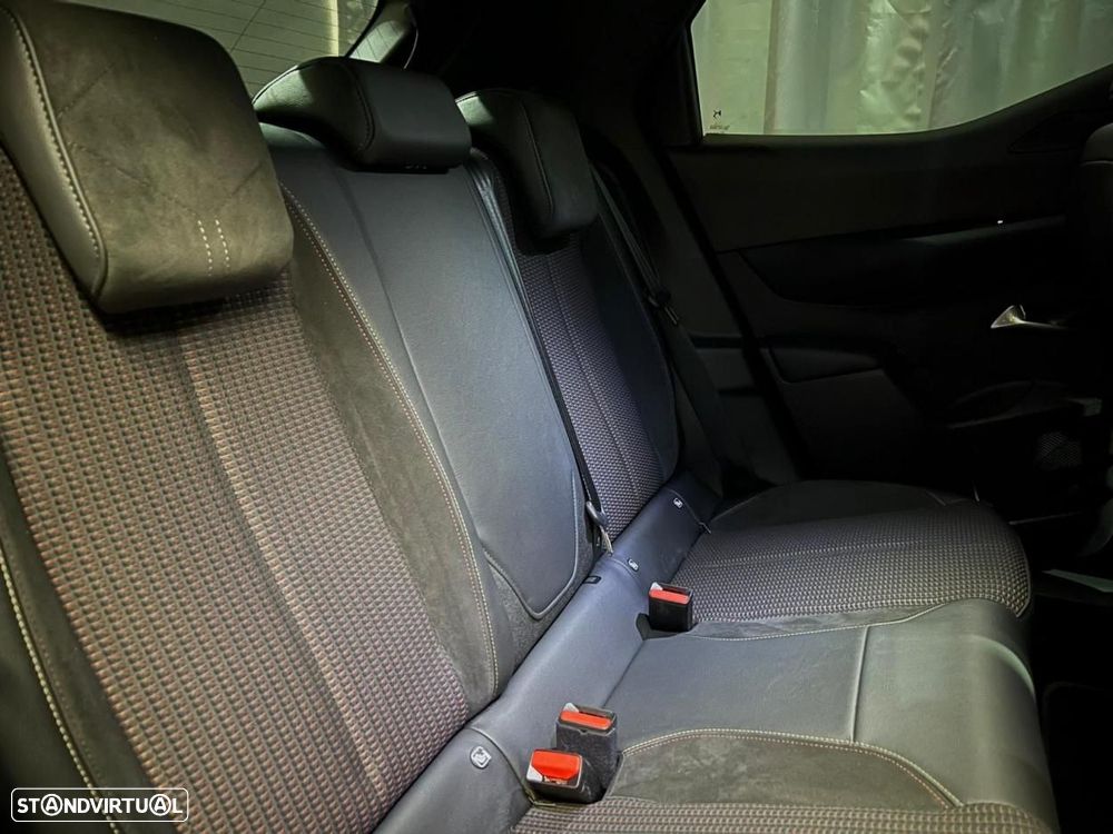 DS DS3 Crossback - 11