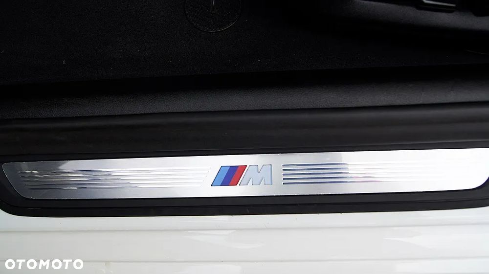 BMW Seria 5 520d xDrive M Sport sport - 27
