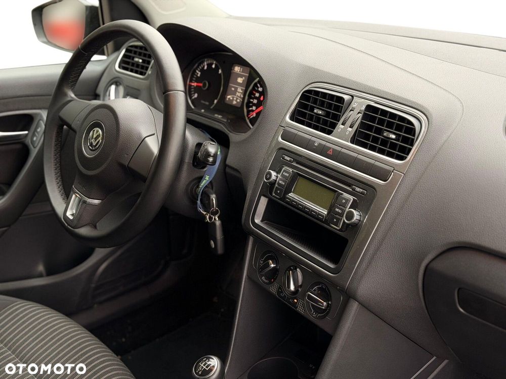 Volkswagen Polo 1.4 16V Highline - 14
