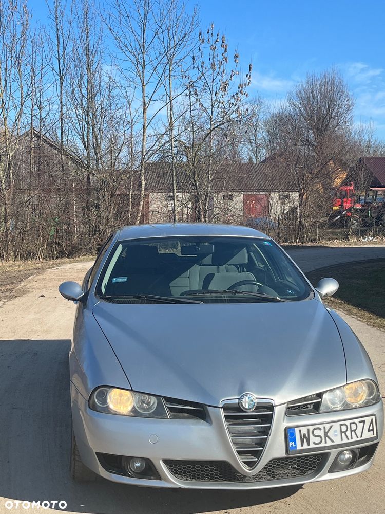 Alfa Romeo 156 1.9 JTD Distinctive - 4