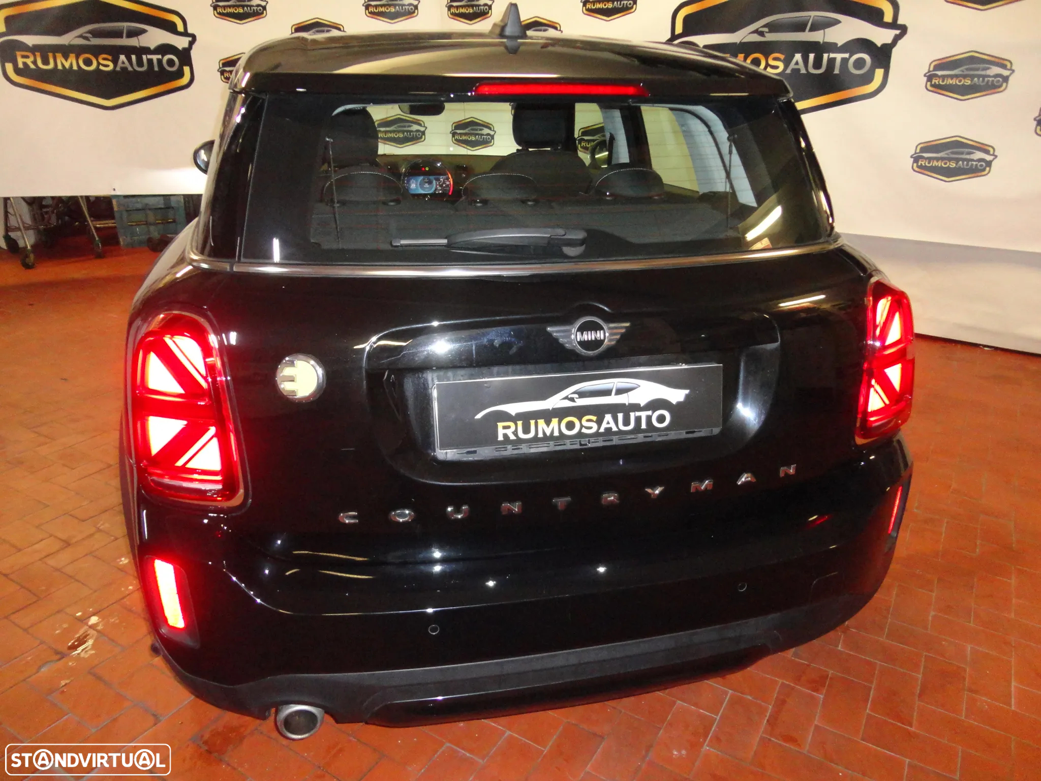 MINI Countryman Cooper SE ALL4 Auto - 10