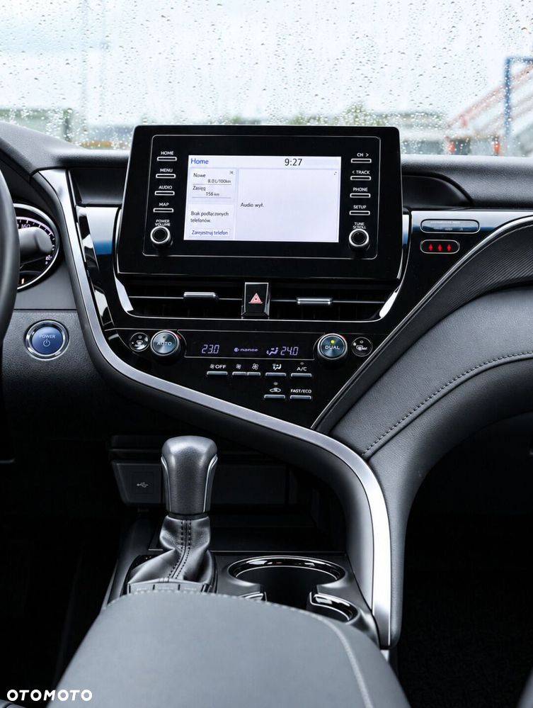 Toyota Camry 2.5 Hybrid Comfort CVT - 19