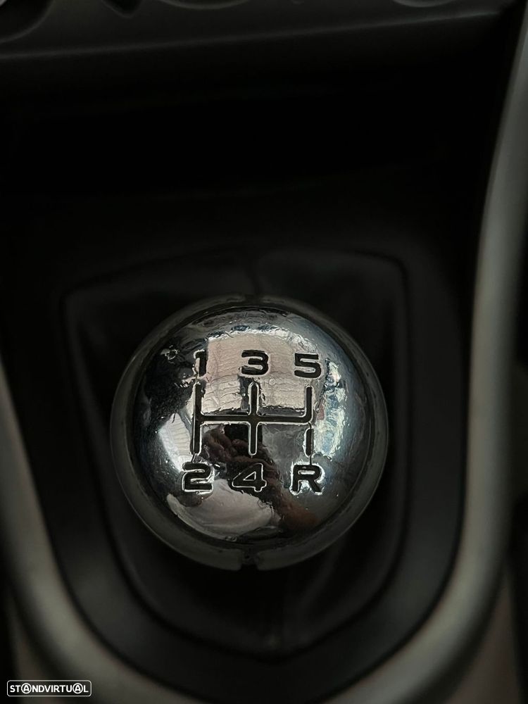 Peugeot 308 1.6 HDi Executive - 13