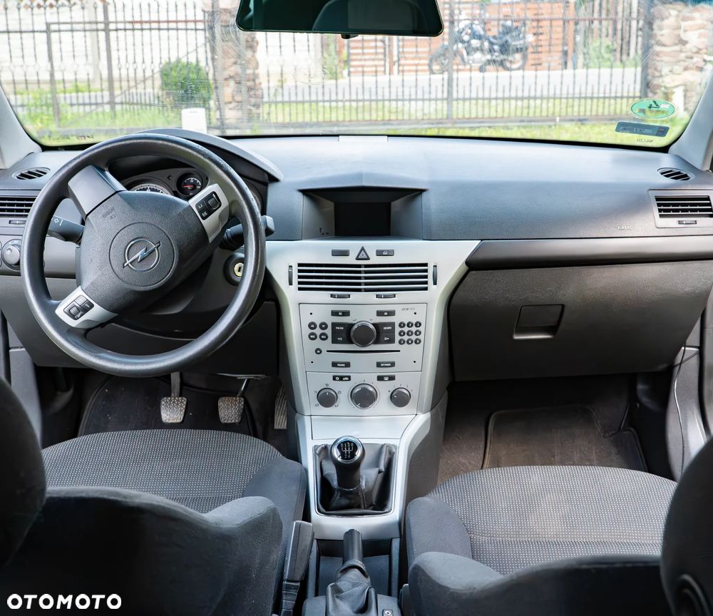 Opel Astra 1.4 111 - 3