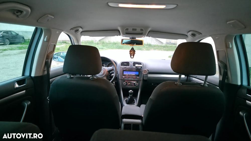 Volkswagen Golf 1.6 TDI DPF Comfortline - 19