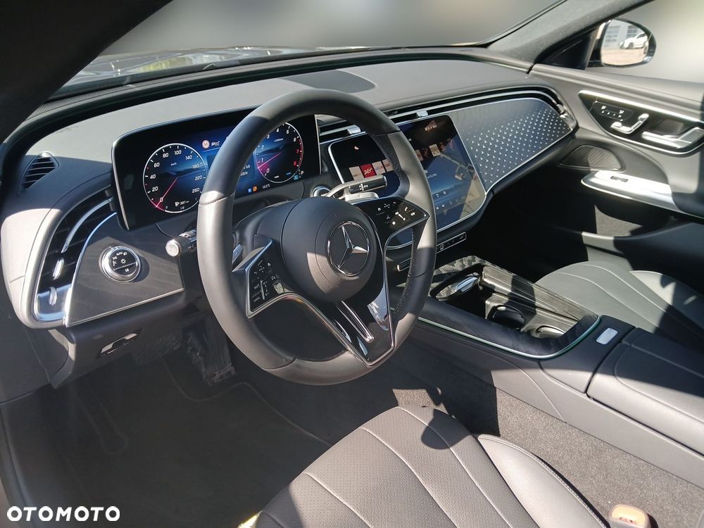 Mercedes-Benz Klasa E 200 4Matic 9G-TRONIC Edition AVANTGARDE - 10