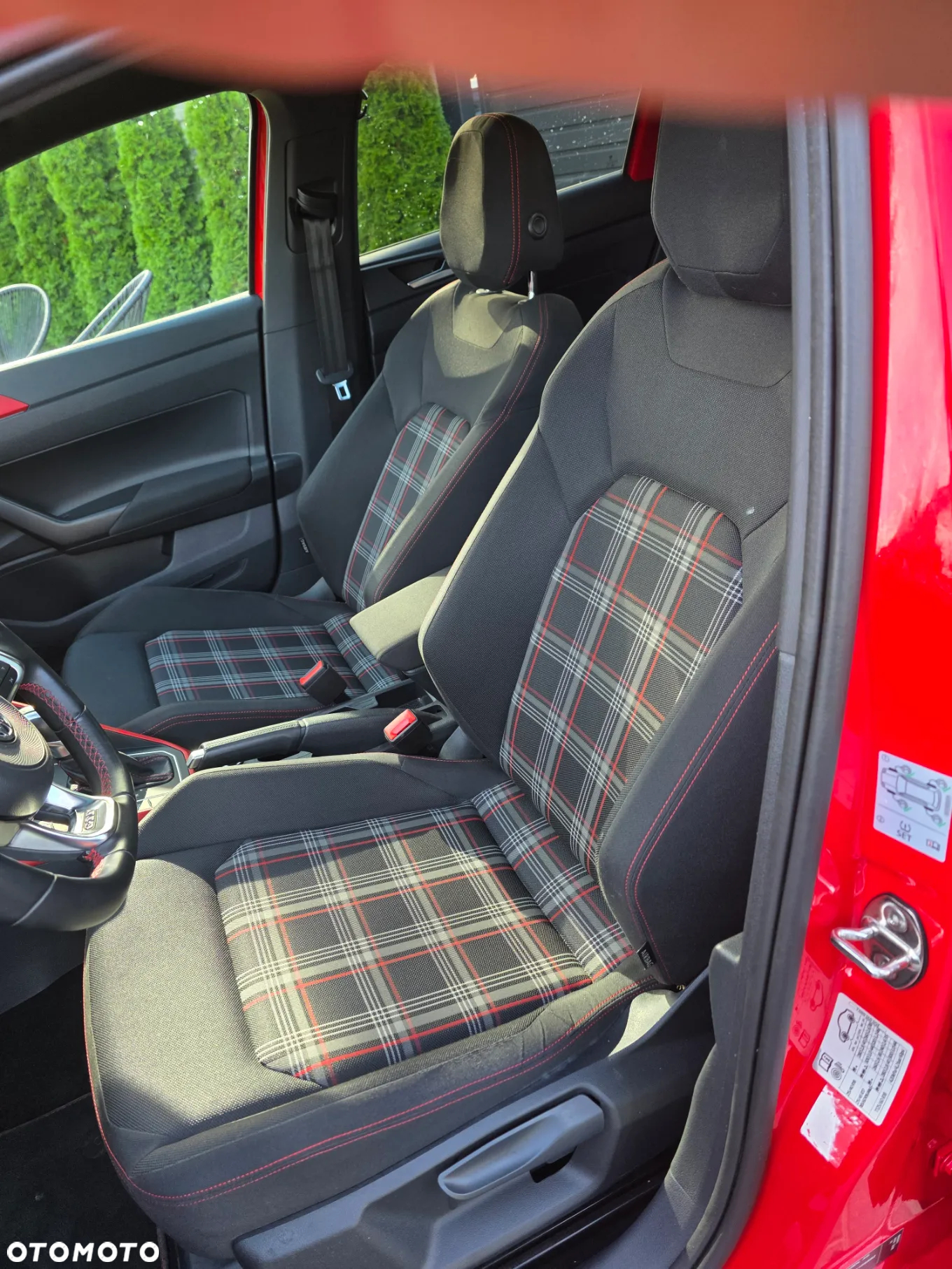 Volkswagen Polo 2.0 TSI OPF DSG GTI - 14