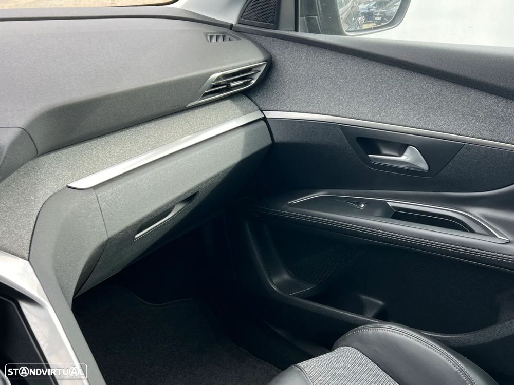 Peugeot 3008 - 22