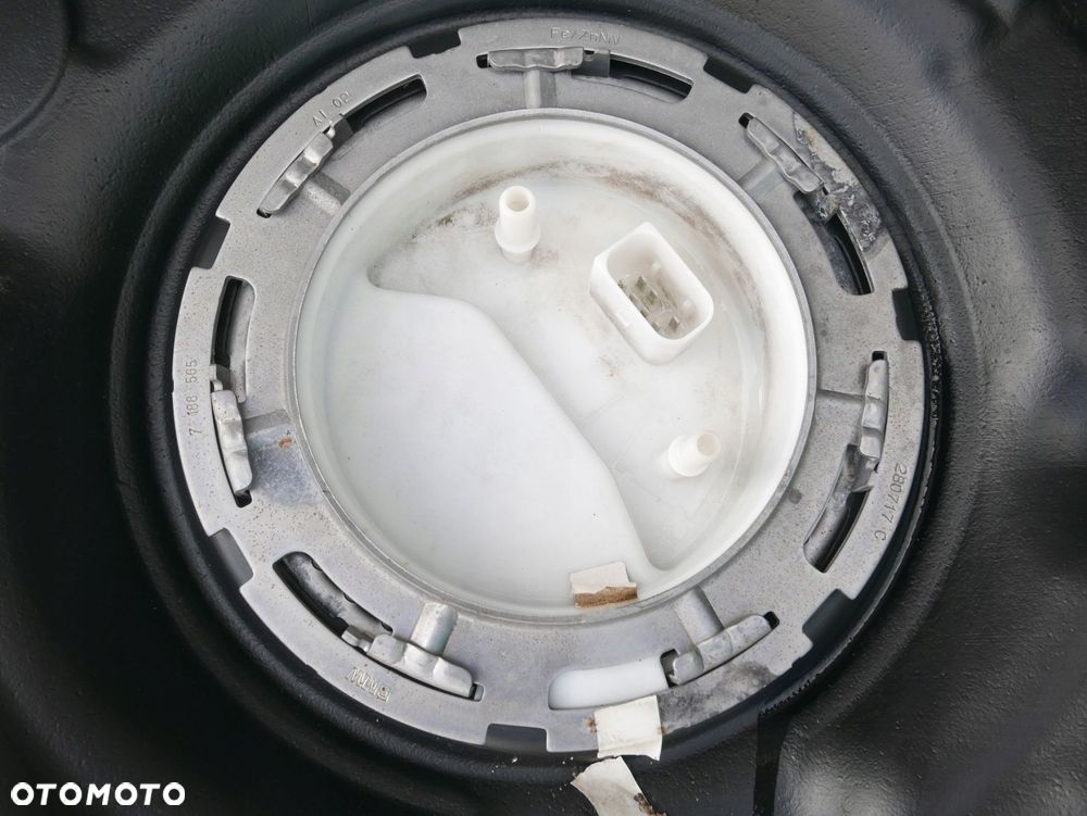 bmw f48 x1 bak zbiornik paliwa diesel 7348331 - 3