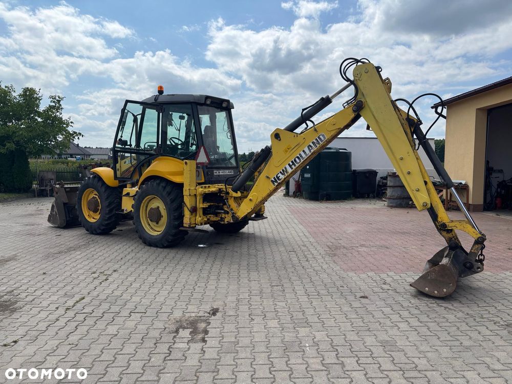 New Holland B115 - 2