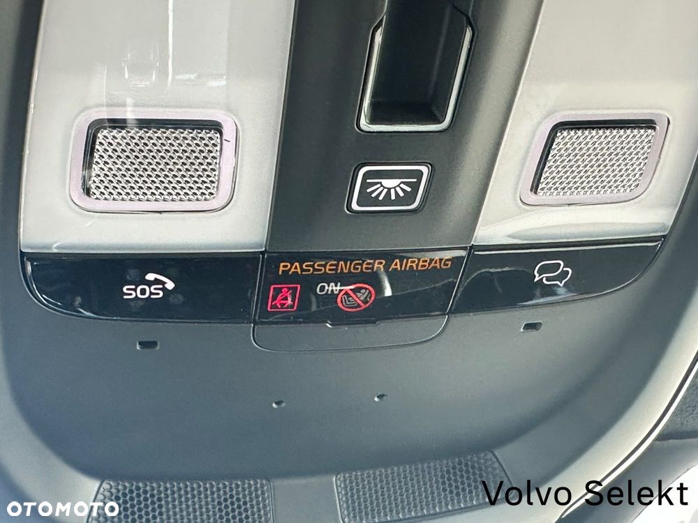 Volvo XC 90 - 41
