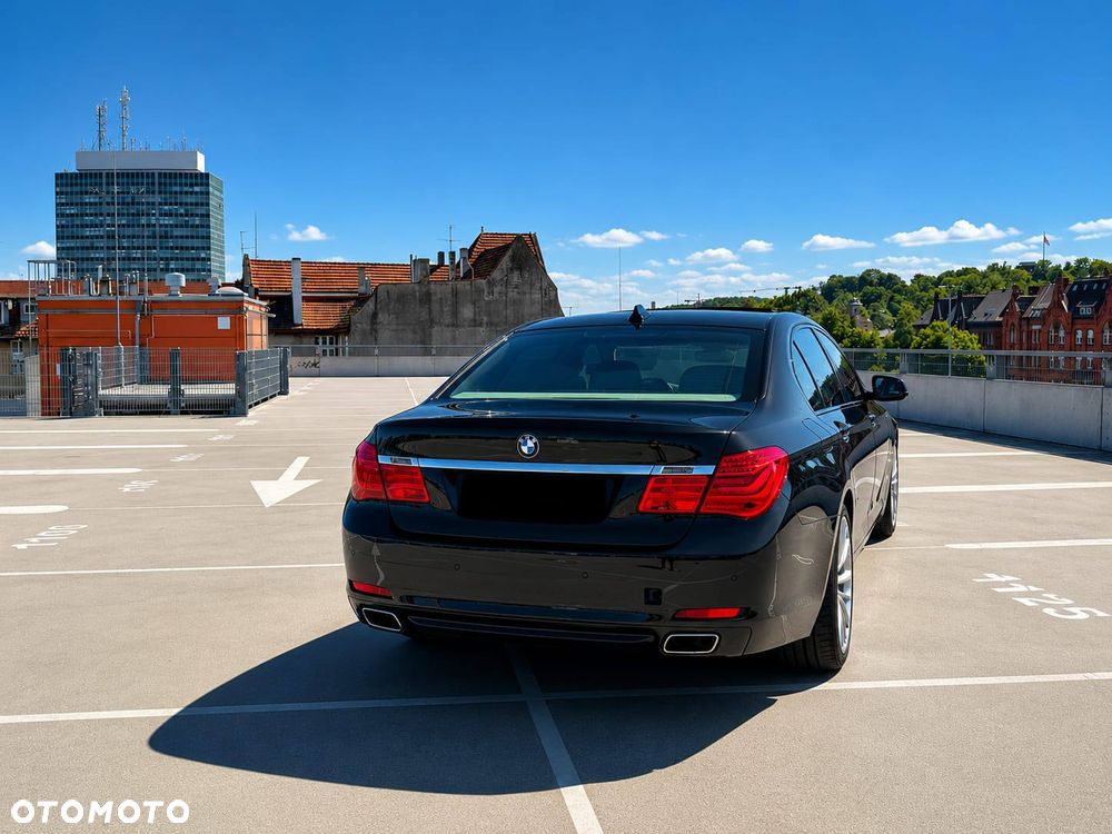 BMW Seria 7 - 14