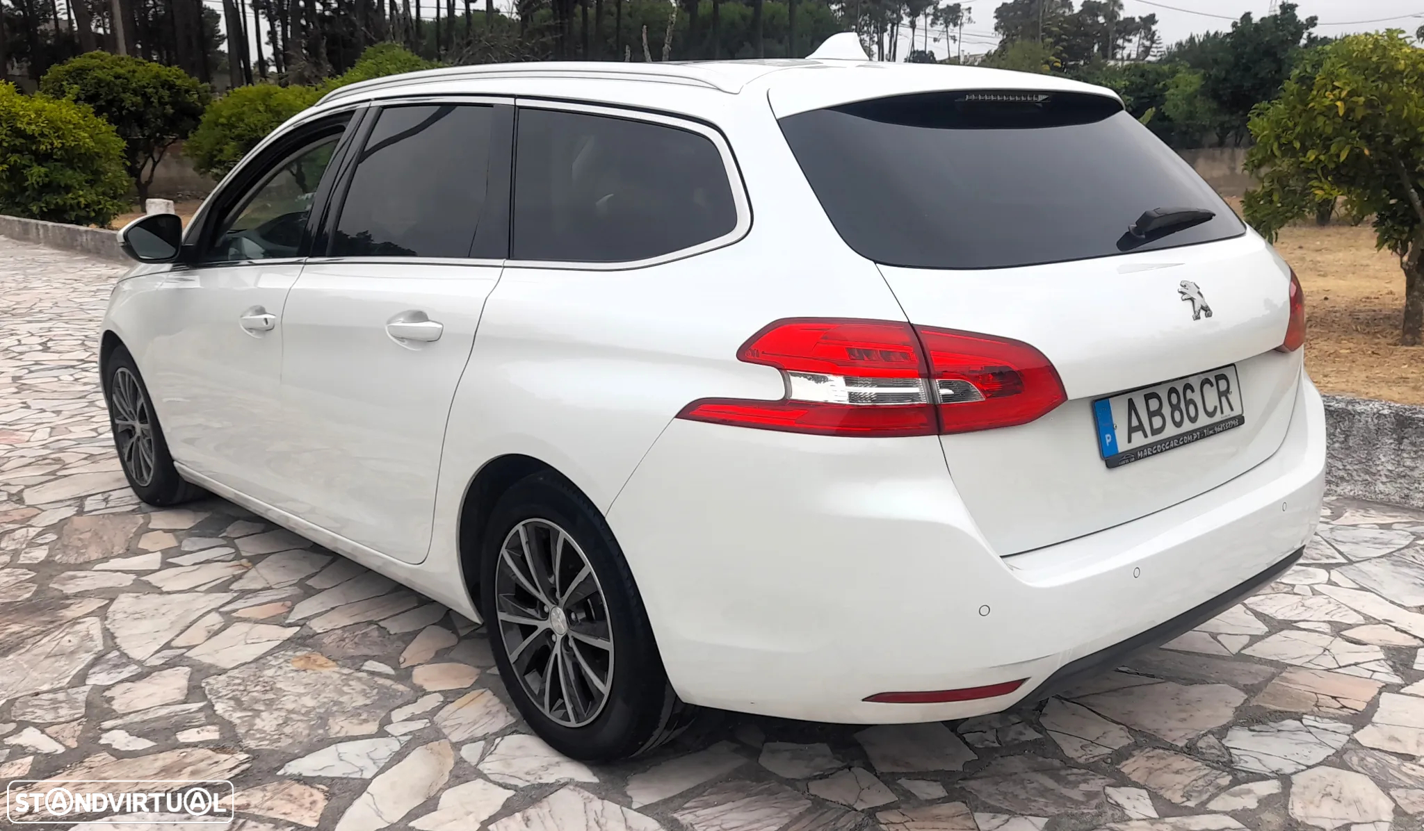 Peugeot 308 SW BlueHDi 120 Stop & Start Style - 6