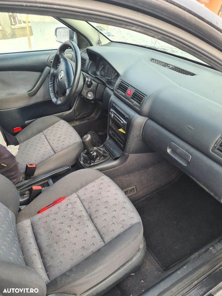 Skoda Octavia Tour 1.4 - 5