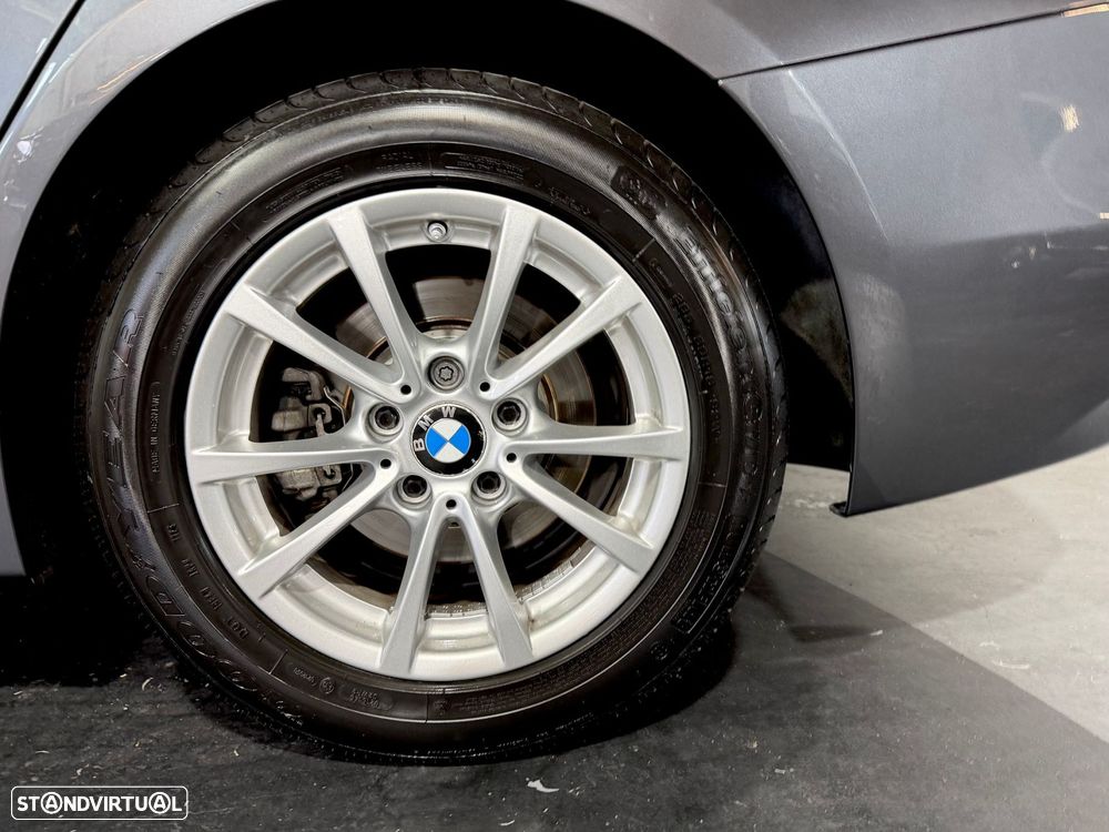 BMW 320 - 15