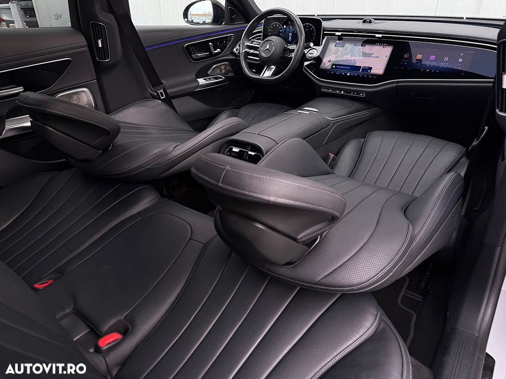 Mercedes-Benz E 220 d 4Matic 9G-TRONIC AMG Line NIGHT Edition - 25