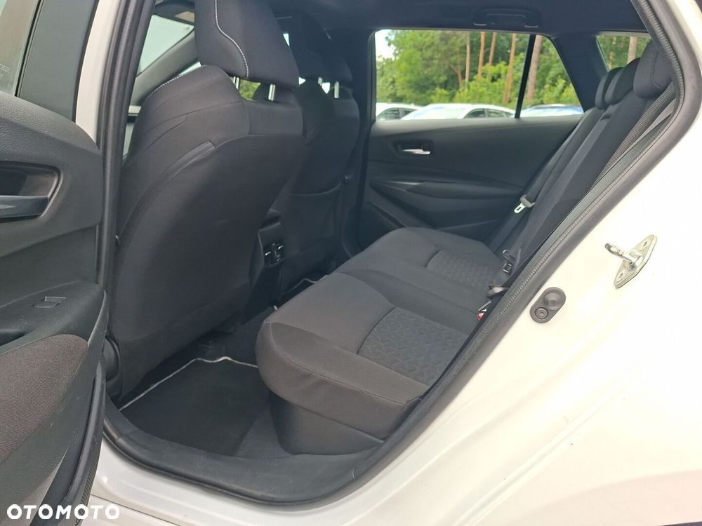 Toyota Corolla 1.8 Hybrid Comfort - 12