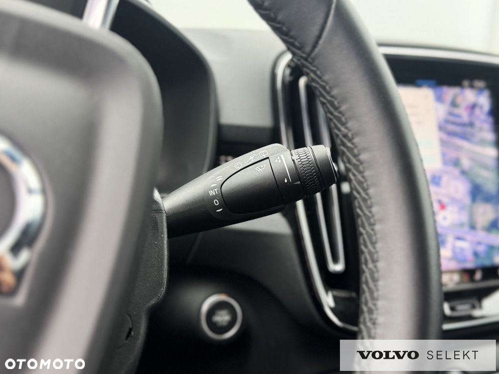 Volvo XC 40 - 28