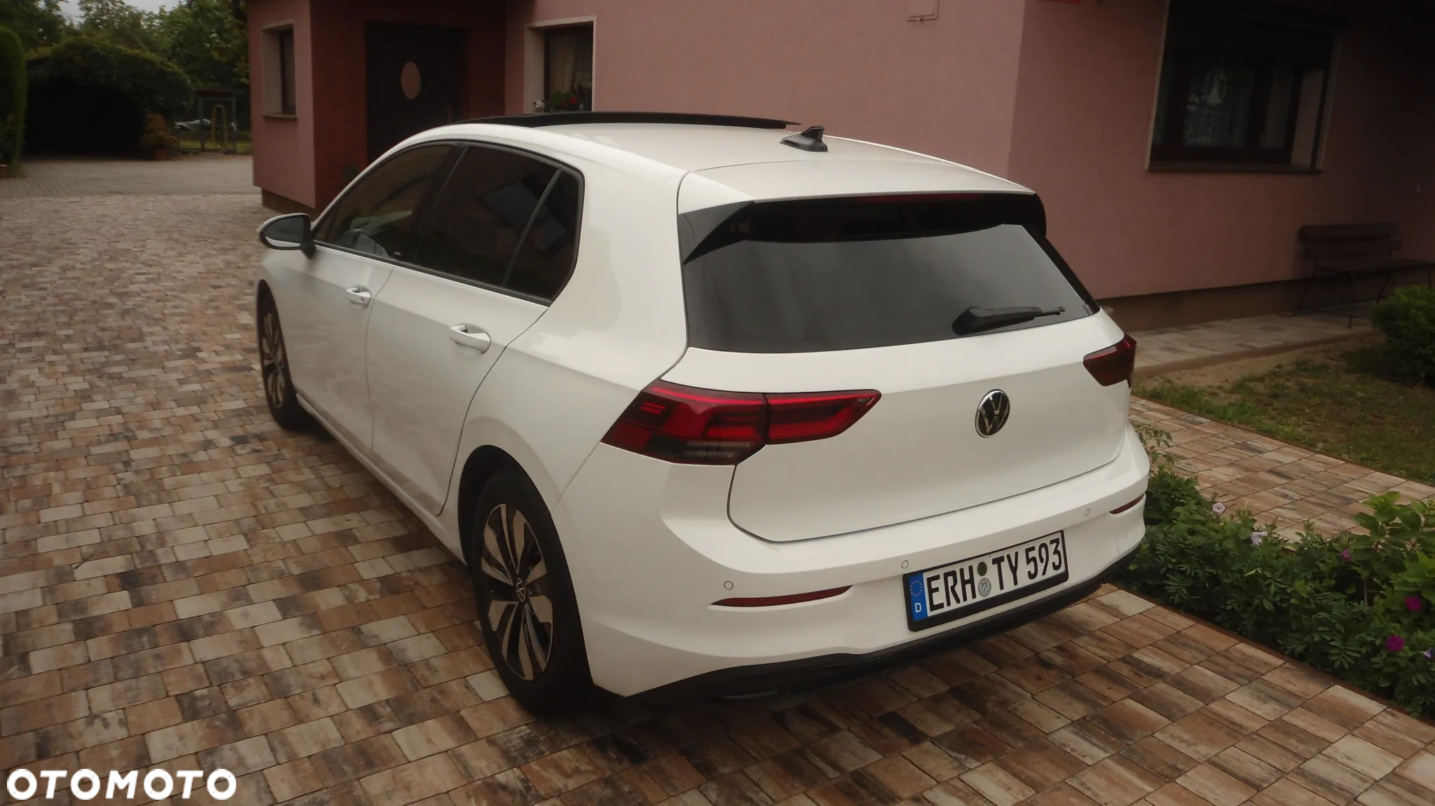 Volkswagen Golf - 14