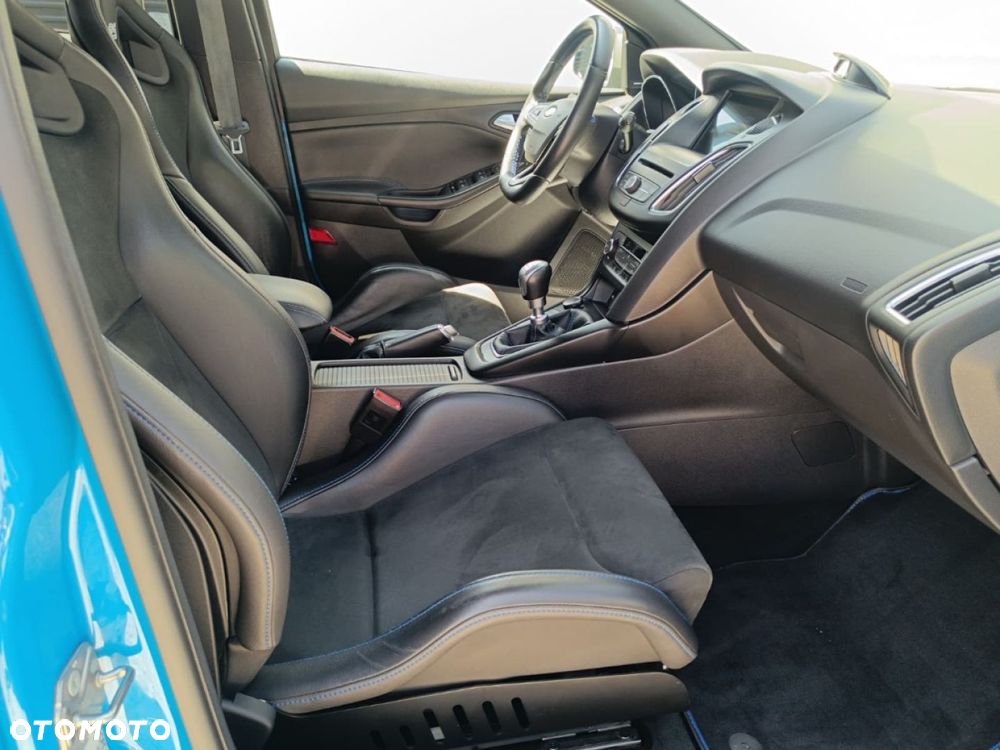 Ford Focus - 27