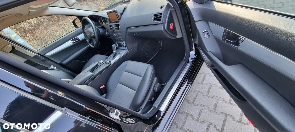 Mercedes-Benz Klasa C 180 Kompressor Automatik Avantgarde - 28