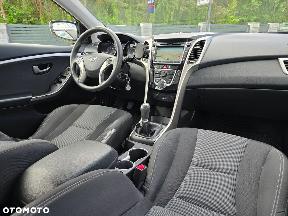 Hyundai i30 1.4 Passion - 17