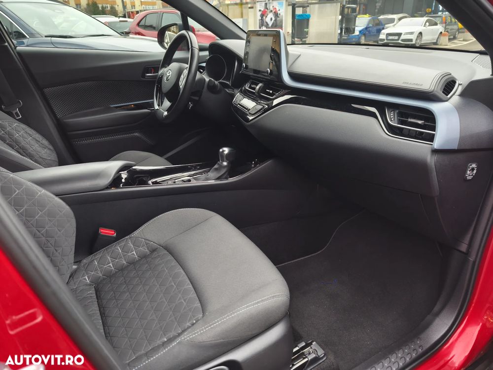 Toyota C-HR 1.8 HSD 122 CP 4x2 CVT C-ult Style - 12