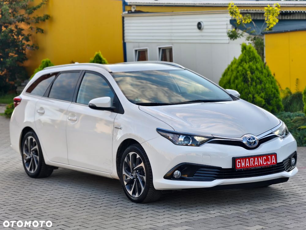 Toyota Auris 1.8 VVT-i Hybrid Automatik Touring Sports Edition - 3
