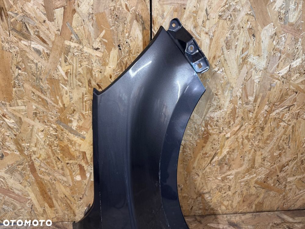 Przedni prawy błotnik Suzuki ignis III - 2