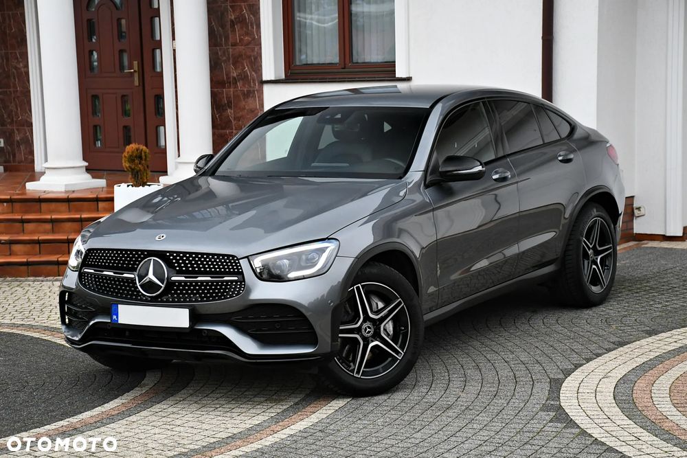 Mercedes-Benz GLC 200 4Matic 9G-TRONIC AMG Line - 3