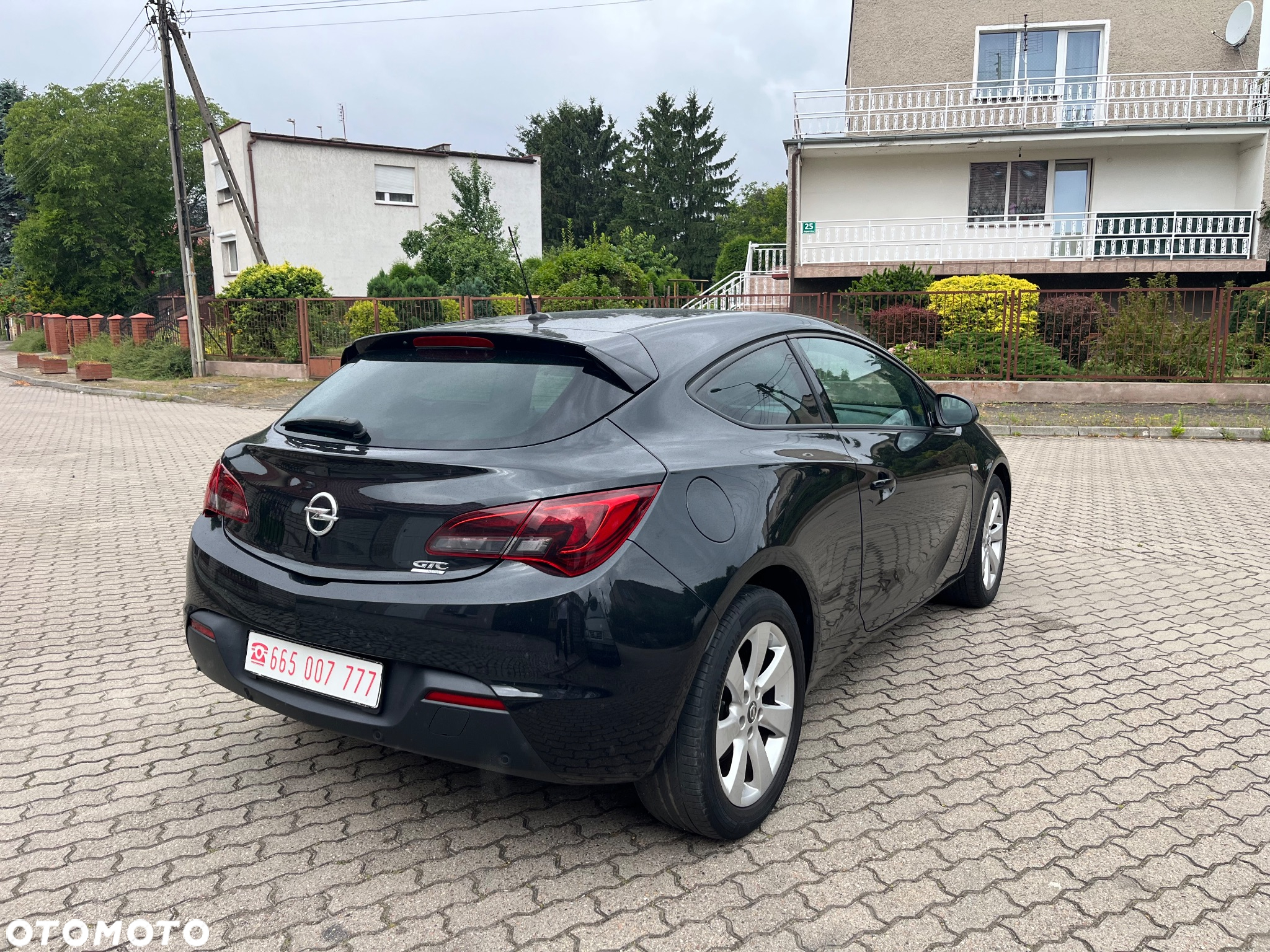 Opel Astra GTC 1.4 Turbo - 6