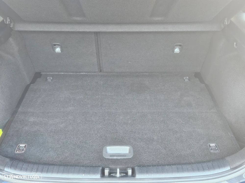 Kia Ceed 1.6 CRDi GT Line+SRF - 23