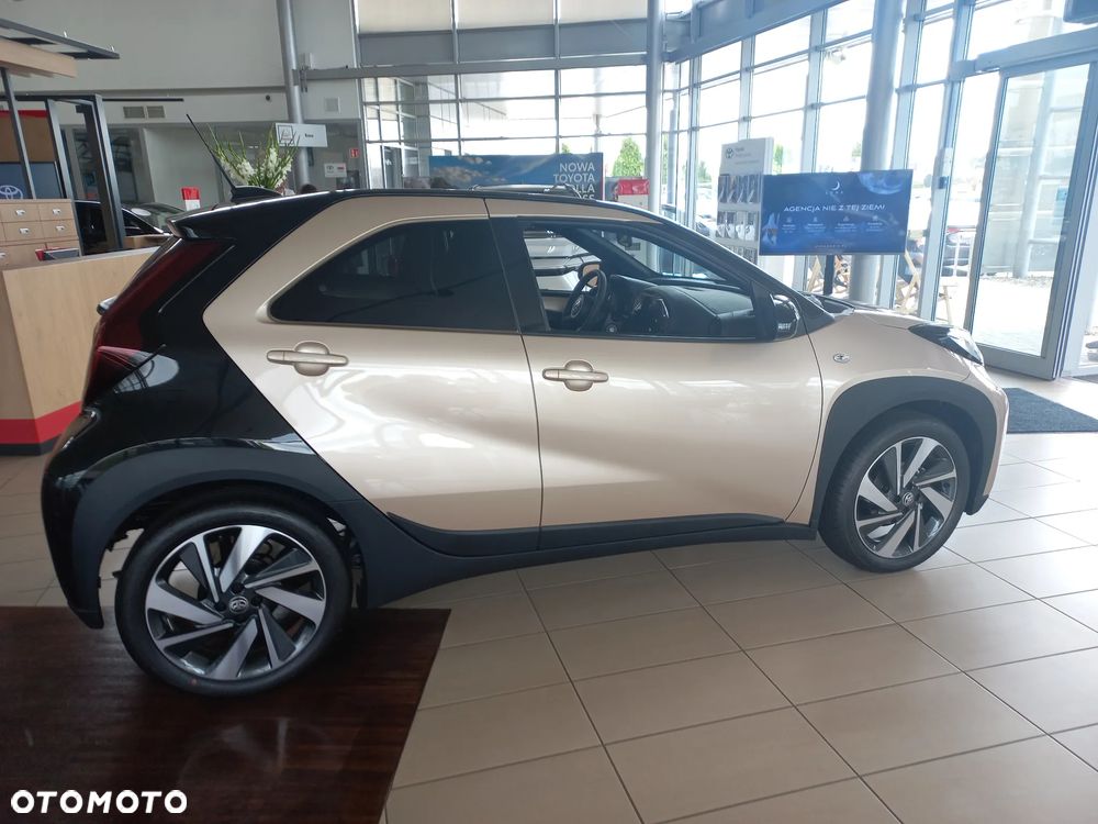 Toyota Aygo X 1.0 VVT-i Executive - 2