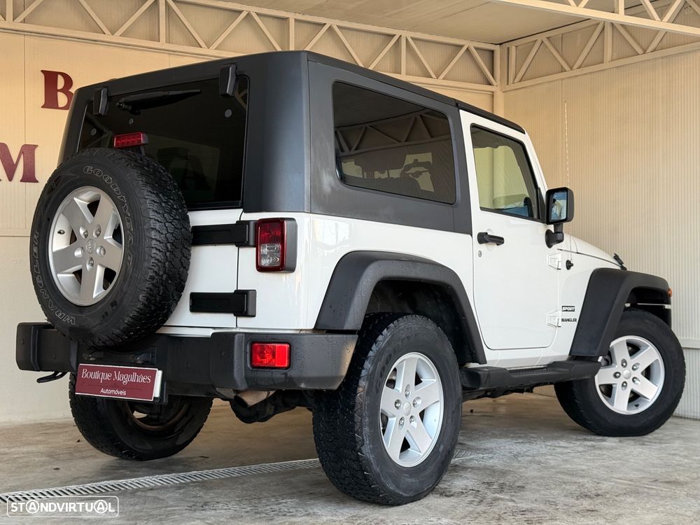 Jeep Wrangler 2.8 CRD ATX Sport - 9