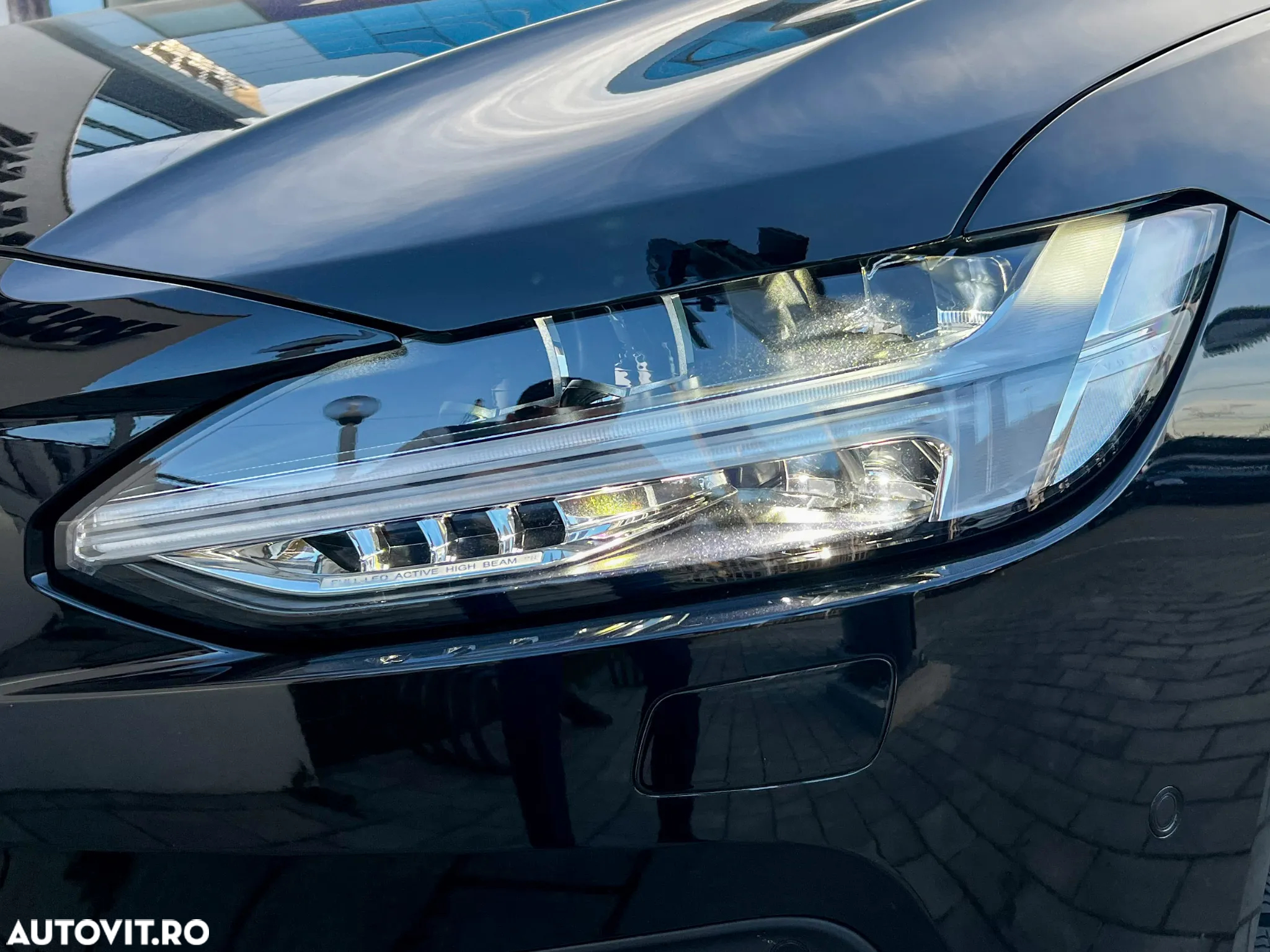 Volvo S90 B5 MHEV AT AWD Ultimate Bright - 32