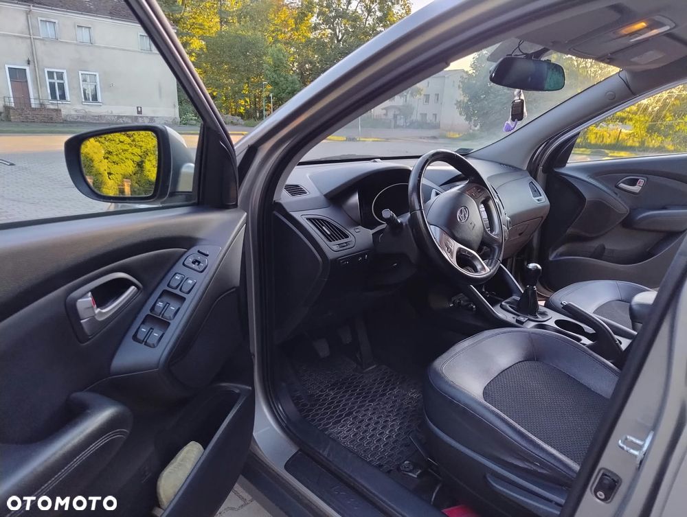 Hyundai ix35 - 14