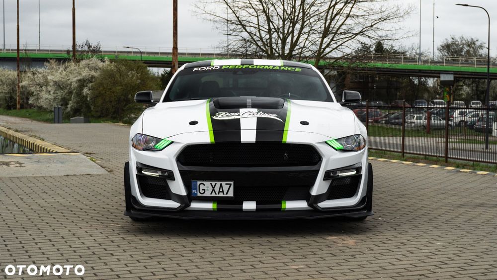Ford Mustang - 3